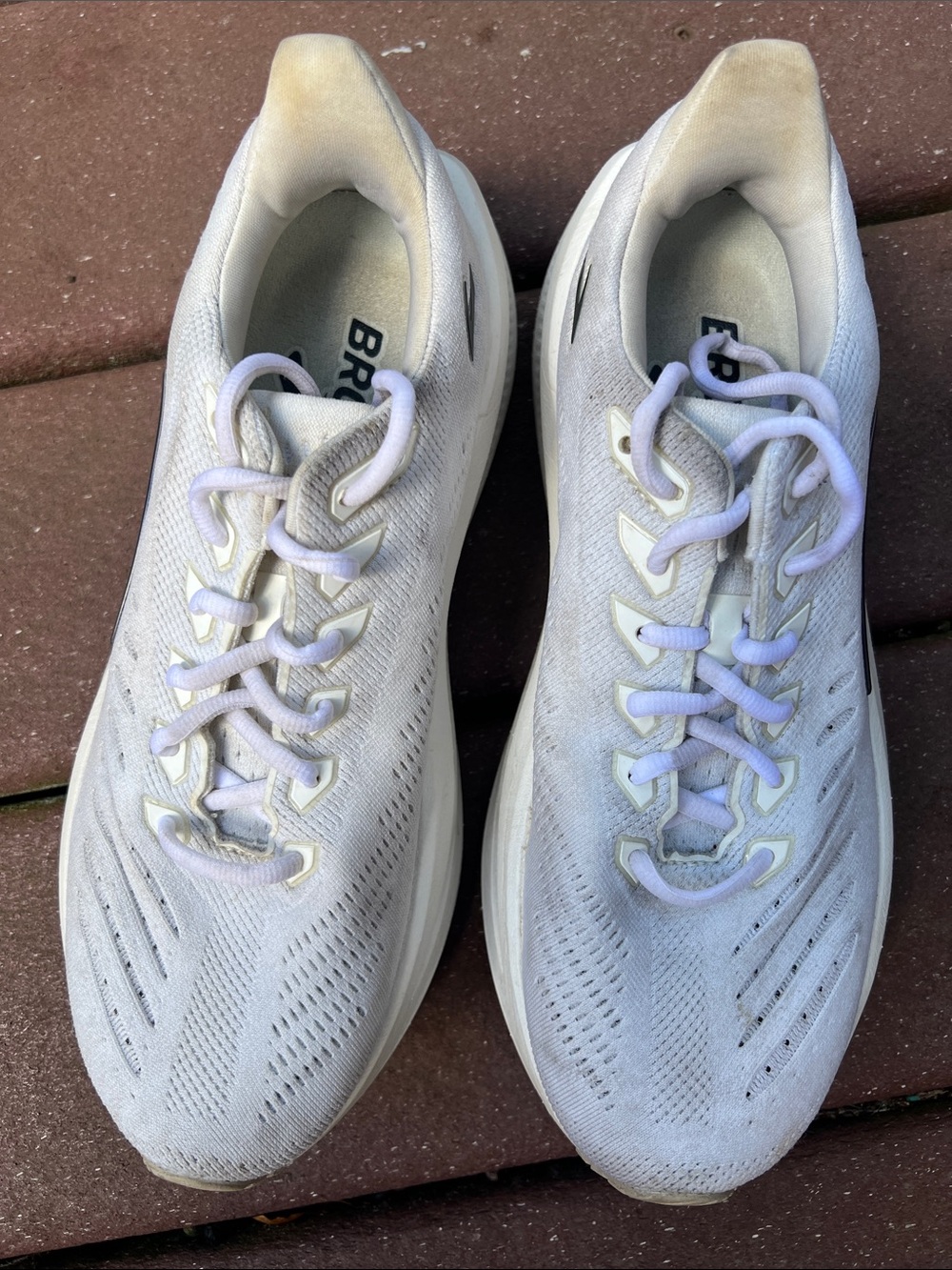 Brooks Glycerin Max 2 women’s 9 max cushion running walking shoes